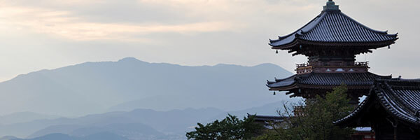Japan travel guides, advice and information